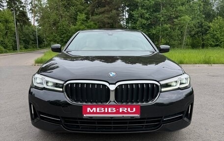 BMW 5 серия, 2023 год, 6 000 000 рублей, 2 фотография