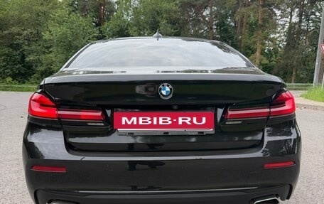 BMW 5 серия, 2023 год, 6 000 000 рублей, 10 фотография