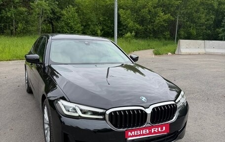 BMW 5 серия, 2023 год, 6 000 000 рублей, 8 фотография