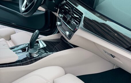 BMW 5 серия, 2023 год, 6 000 000 рублей, 22 фотография