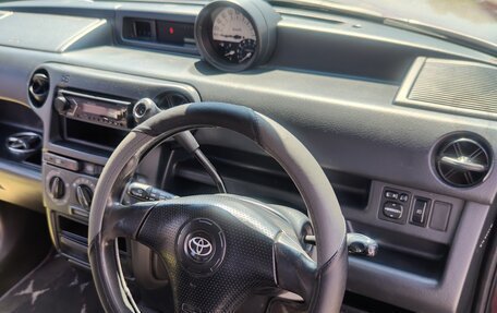 Toyota bB I рестайлинг, 2001 год, 408 000 рублей, 16 фотография