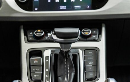 Geely Atlas I, 2019 год, 1 698 000 рублей, 25 фотография