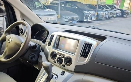 Nissan NV200, 2018 год, 1 381 700 рублей, 10 фотография
