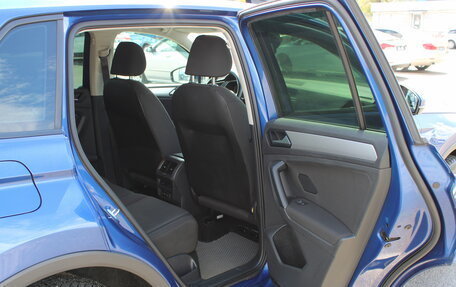 Volkswagen Tiguan II, 2020 год, 2 479 000 рублей, 17 фотография
