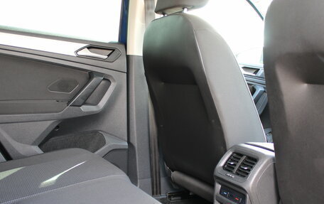 Volkswagen Tiguan II, 2020 год, 2 479 000 рублей, 19 фотография