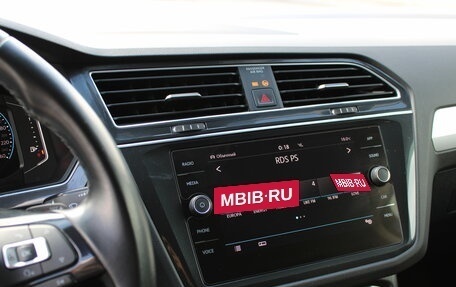 Volkswagen Tiguan II, 2020 год, 2 479 000 рублей, 24 фотография