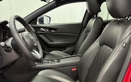 Mazda CX-4, 2022 год, 1 830 000 рублей, 9 фотография