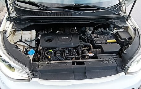 KIA Soul II рестайлинг, 2017 год, 2 200 000 рублей, 23 фотография