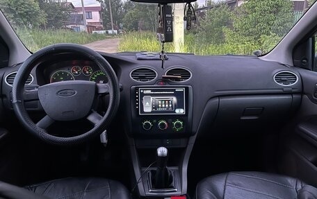 Ford Focus II рестайлинг, 2005 год, 190 000 рублей, 5 фотография