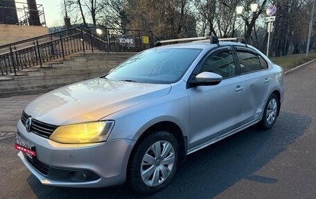 Volkswagen Jetta VI, 2013 год, 850 000 рублей, 4 фотография