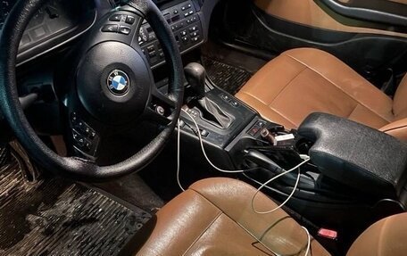 BMW 3 серия, 2004 год, 630 000 рублей, 12 фотография