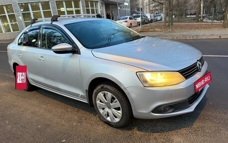 Volkswagen Jetta VI, 2013 год, 850 000 рублей, 6 фотография
