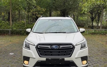 Subaru Forester, 2022 год, 2 650 000 рублей, 2 фотография