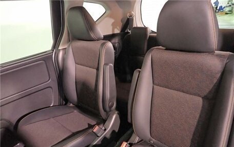 Honda Freed II, 2022 год, 2 150 000 рублей, 9 фотография