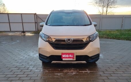 Honda Freed II, 2022 год, 2 150 000 рублей, 6 фотография