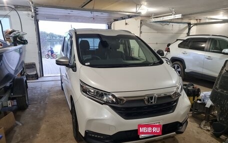 Honda Freed II, 2022 год, 2 150 000 рублей, 17 фотография