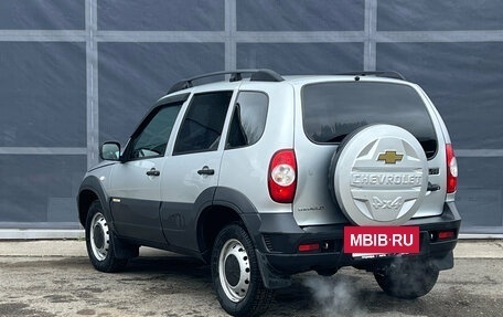 Chevrolet Niva I рестайлинг, 2017 год, 650 000 рублей, 8 фотография