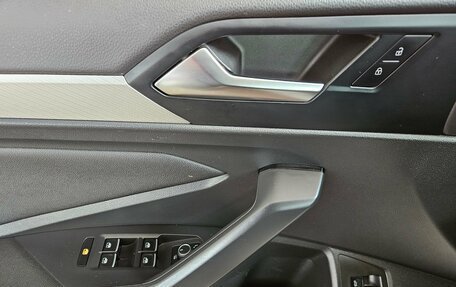 Volkswagen Jetta VII, 2021 год, 1 920 000 рублей, 16 фотография
