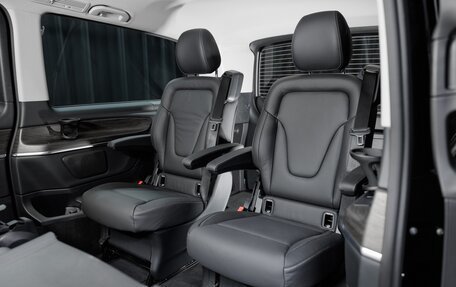 Mercedes-Benz V-Класс, 2025 год, 15 492 600 рублей, 21 фотография