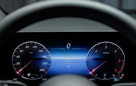 Mercedes-Benz V-Класс, 2025 год, 15 492 600 рублей, 24 фотография