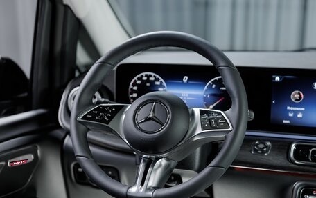 Mercedes-Benz V-Класс, 2025 год, 15 492 600 рублей, 23 фотография