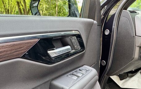 Chevrolet Tahoe IV, 2024 год, 12 900 000 рублей, 27 фотография