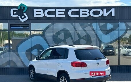 Volkswagen Tiguan I, 2012 год, 1 087 000 рублей, 3 фотография
