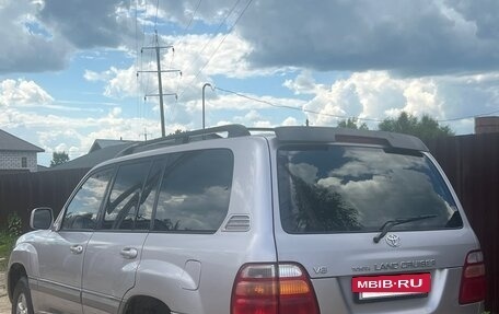 Toyota Land Cruiser 100 рестайлинг 2, 2000 год, 1 500 000 рублей, 3 фотография