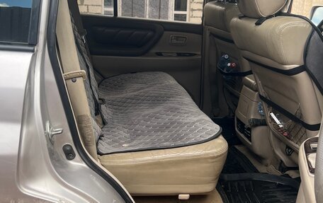 Toyota Land Cruiser 100 рестайлинг 2, 2000 год, 1 500 000 рублей, 12 фотография