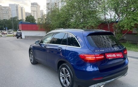 Mercedes-Benz GLC, 2018 год, 3 300 000 рублей, 4 фотография