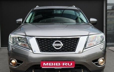 Nissan Pathfinder, 2016 год, 2 160 000 рублей, 2 фотография