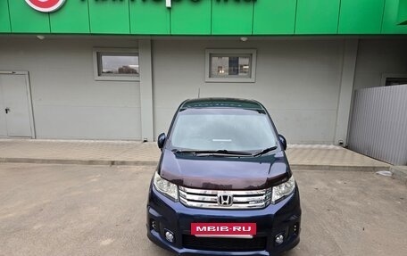 Honda Freed I, 2010 год, 1 250 000 рублей, 7 фотография