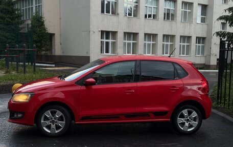 Volkswagen Polo VI (EU Market), 2012 год, 970 000 рублей, 21 фотография