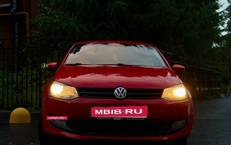 Volkswagen Polo VI (EU Market), 2012 год, 970 000 рублей, 23 фотография