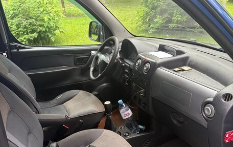 Citroen Berlingo II рестайлинг, 2004 год, 235 000 рублей, 11 фотография