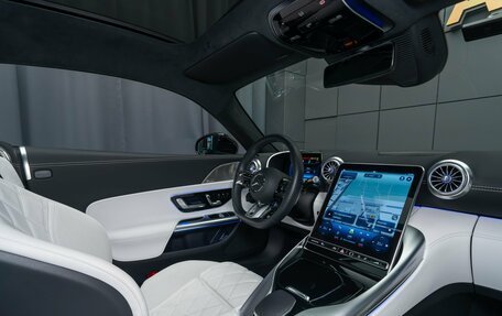 Mercedes-Benz AMG GT, 2024 год, 24 000 000 рублей, 25 фотография