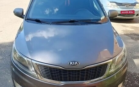 KIA Rio III рестайлинг, 2013 год, 1 000 000 рублей, 1 фотография