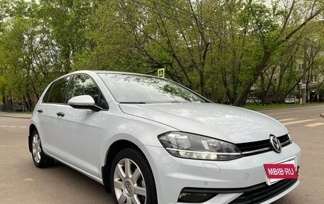 Volkswagen Golf VII, 2018 год, 1 375 000 рублей, 1 фотография