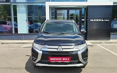 Mitsubishi Outlander III рестайлинг 3, 2016 год, 1 732 000 рублей, 2 фотография