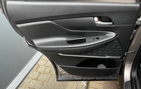 Hyundai Santa Fe IV, 2019 год, 2 819 000 рублей, 13 фотография