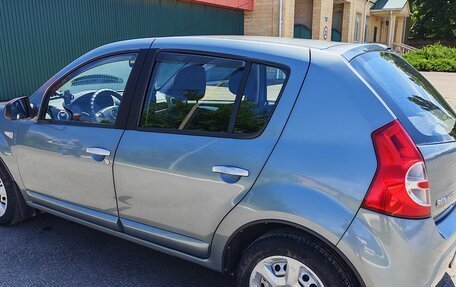Renault Sandero I, 2012 год, 650 000 рублей, 4 фотография