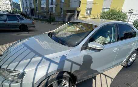 Volkswagen Jetta VI, 2012 год, 750 000 рублей, 5 фотография
