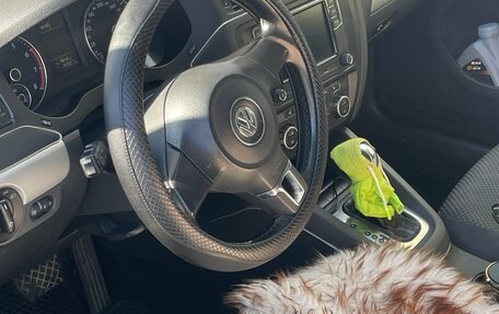 Volkswagen Jetta VI, 2012 год, 750 000 рублей, 6 фотография
