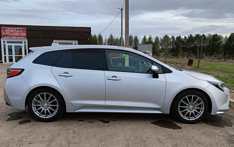 Toyota Corolla, 2022 год, 1 790 000 рублей, 6 фотография