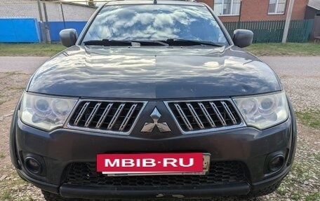 Mitsubishi Pajero Sport II рестайлинг, 2012 год, 1 399 000 рублей, 5 фотография