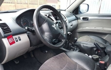 Mitsubishi Pajero Sport II рестайлинг, 2012 год, 1 399 000 рублей, 13 фотография