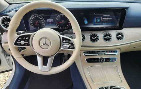 Mercedes-Benz E-Класс, 2019 год, 4 100 000 рублей, 6 фотография