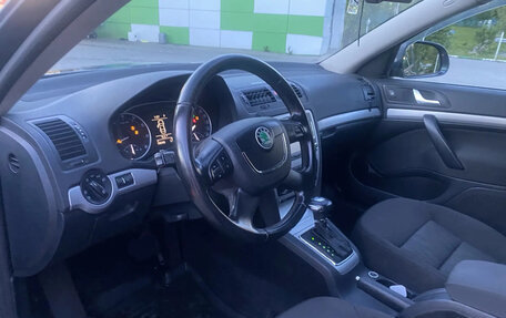 Skoda Octavia, 2011 год, 760 000 рублей, 2 фотография