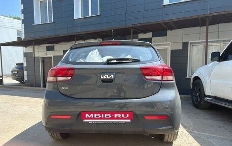 KIA Rio IV, 2021 год, 1 580 000 рублей, 4 фотография