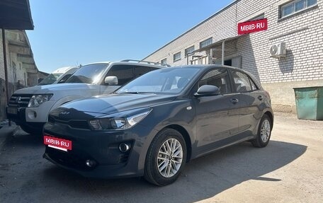 KIA Rio IV, 2021 год, 1 580 000 рублей, 2 фотография